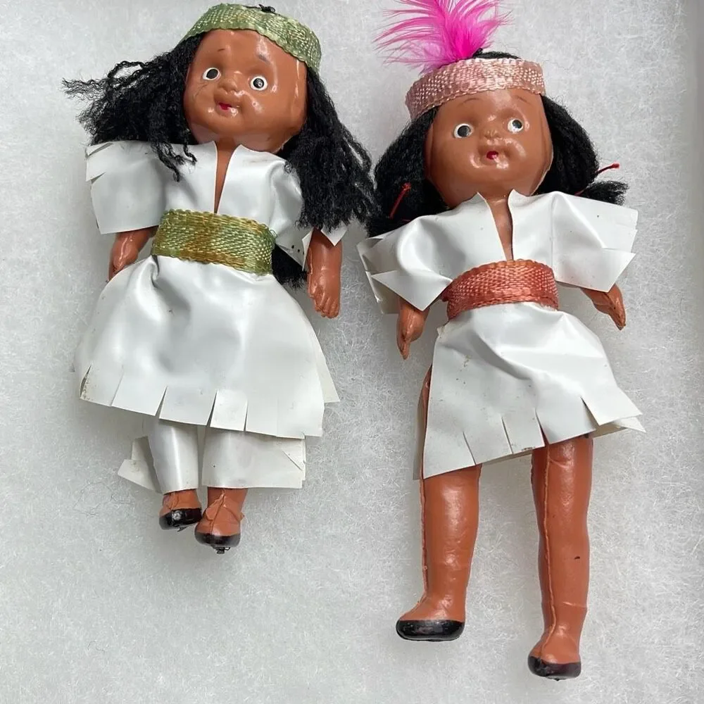 Set of 2 Native American dolls Japan  made of celluloid plastic